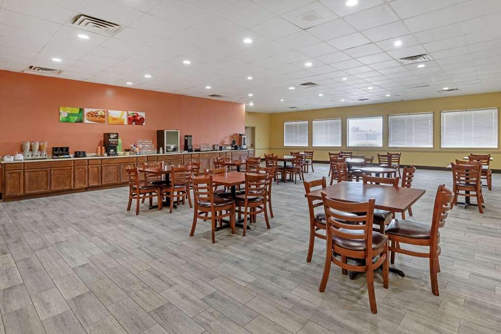 Suburban Studios Gainesville Restoran fotoğraf